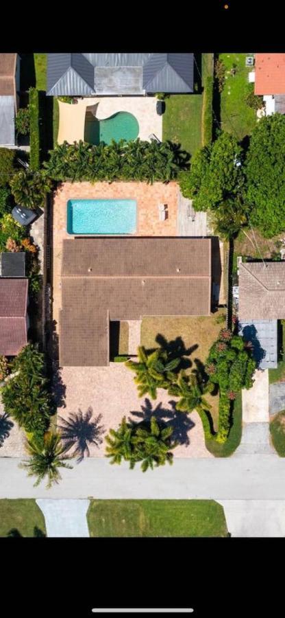 Beautiful 4 Bedrooms/Pool/Walk To Beach Deerfield Beach Dış mekan fotoğraf