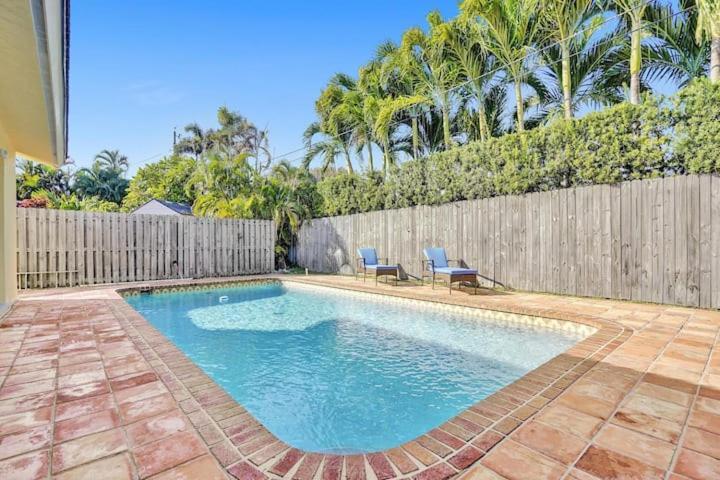 Beautiful 4 Bedrooms/Pool/Walk To Beach Deerfield Beach Dış mekan fotoğraf